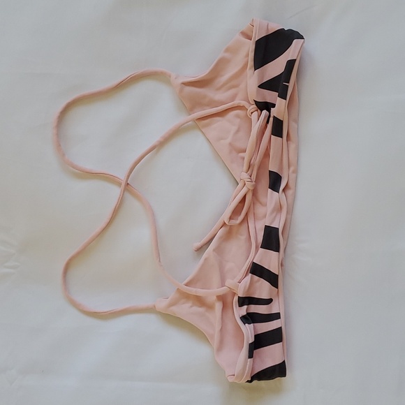 VENUS Bundle Swim Tops, Size XS - Picture 6 of 10